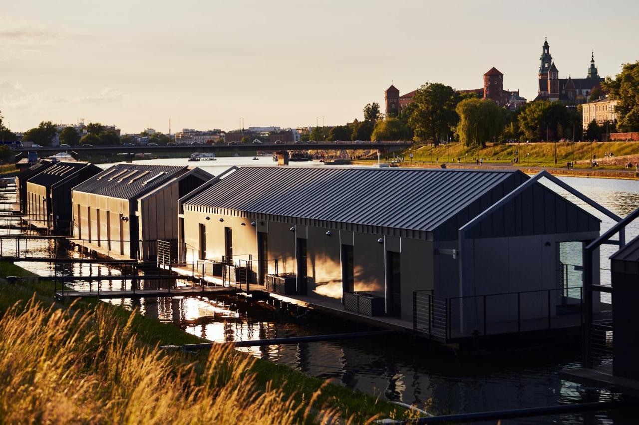 New Port - Premium Floating Aparthotel คราคูฟ ภายนอก รูปภาพ